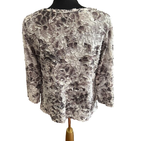 Investments Women's Textured V-Neck Long Sleeve Top Gray & White, Size Medium - Picture 4 of 9